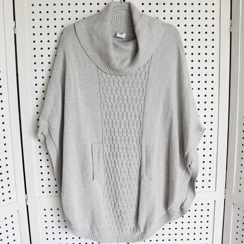 Cabi Womens SIZE S Gray Cable Knit Poncho Sweater  Cowl Neck